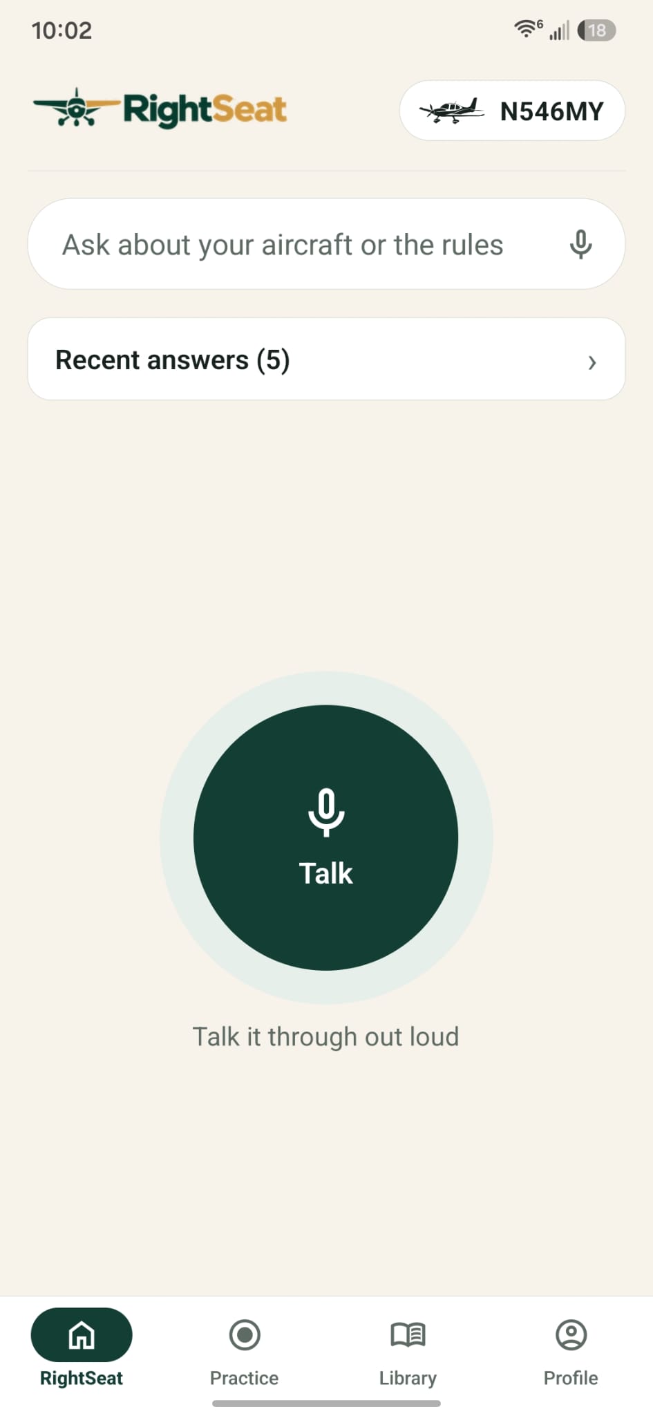 RightSeat app home screen with aircraft selection, question input, and talk button